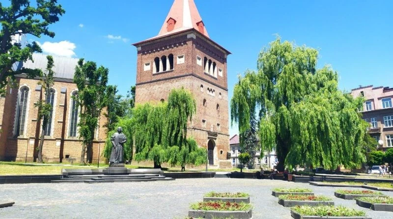 Мешканці Дрогобича обирають вектори розвитку: громаду кличуть до Дія.Центру