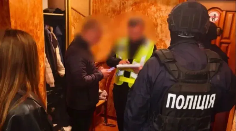 Мешканки Львівщини розгорнули мережу секс-послуг у Франківську