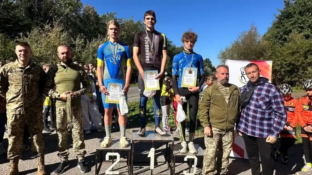 Тягар «невидимих» ран: як майстер ікон Назар Бермес долає наслідки контузій після фронту