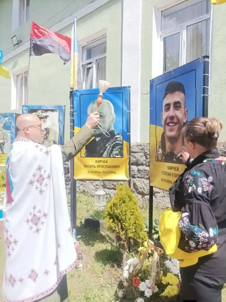 Посмертна нагорода та благодійність: як у Трускавецькій громаді вшанували День Героїв